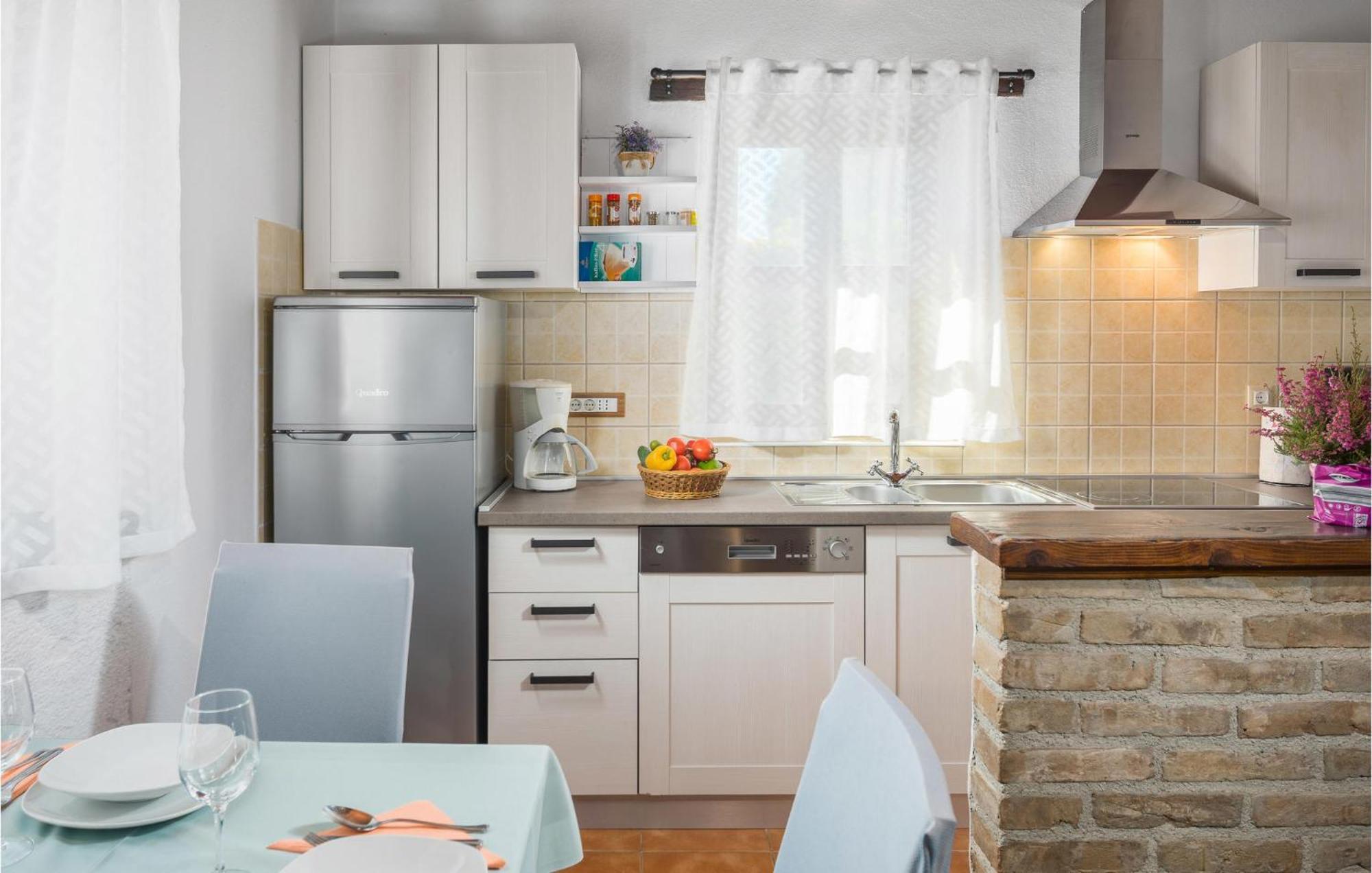 Nice Home In Sv,Lovrec With Kitchen Rajki 외부 사진